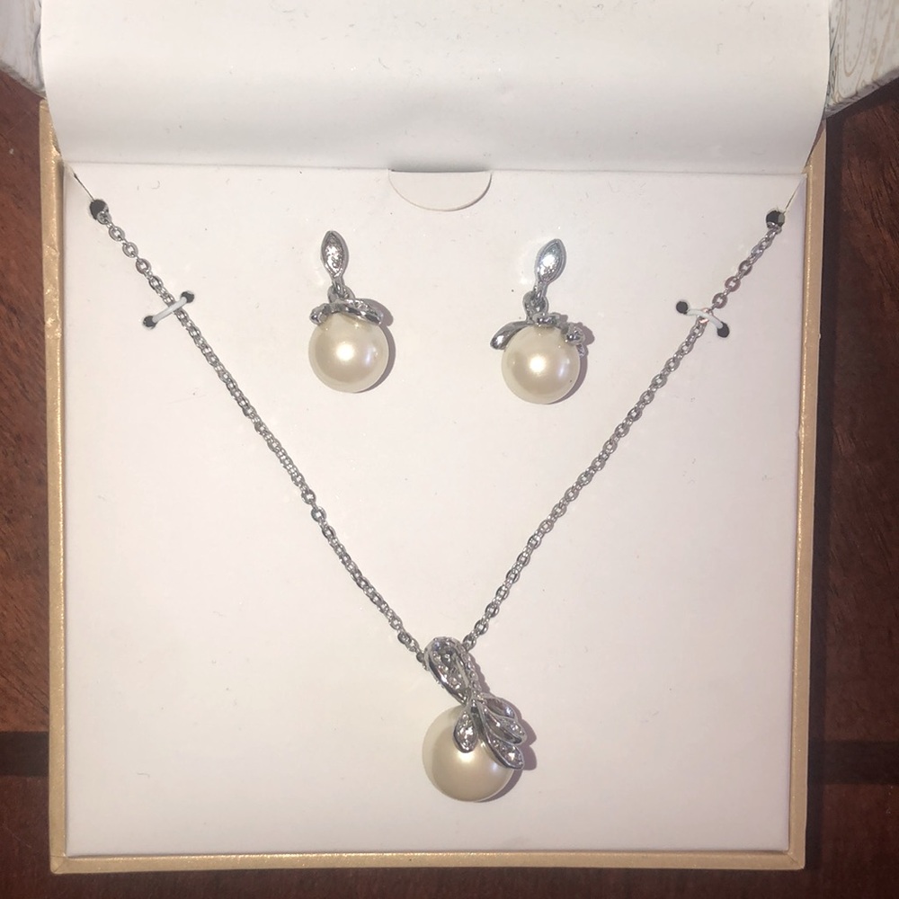 Charter Club Pearl Silver Jewelry set